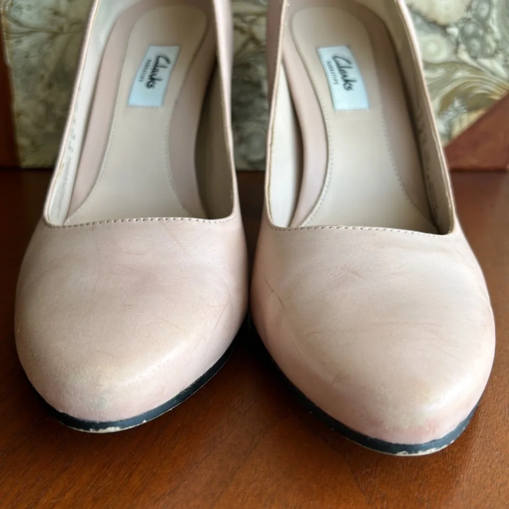 Clark’s Pink Leather Pumps - Picture 5 of 8